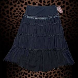 NWT Prevoir Black midi skirt with ruffles and sequins